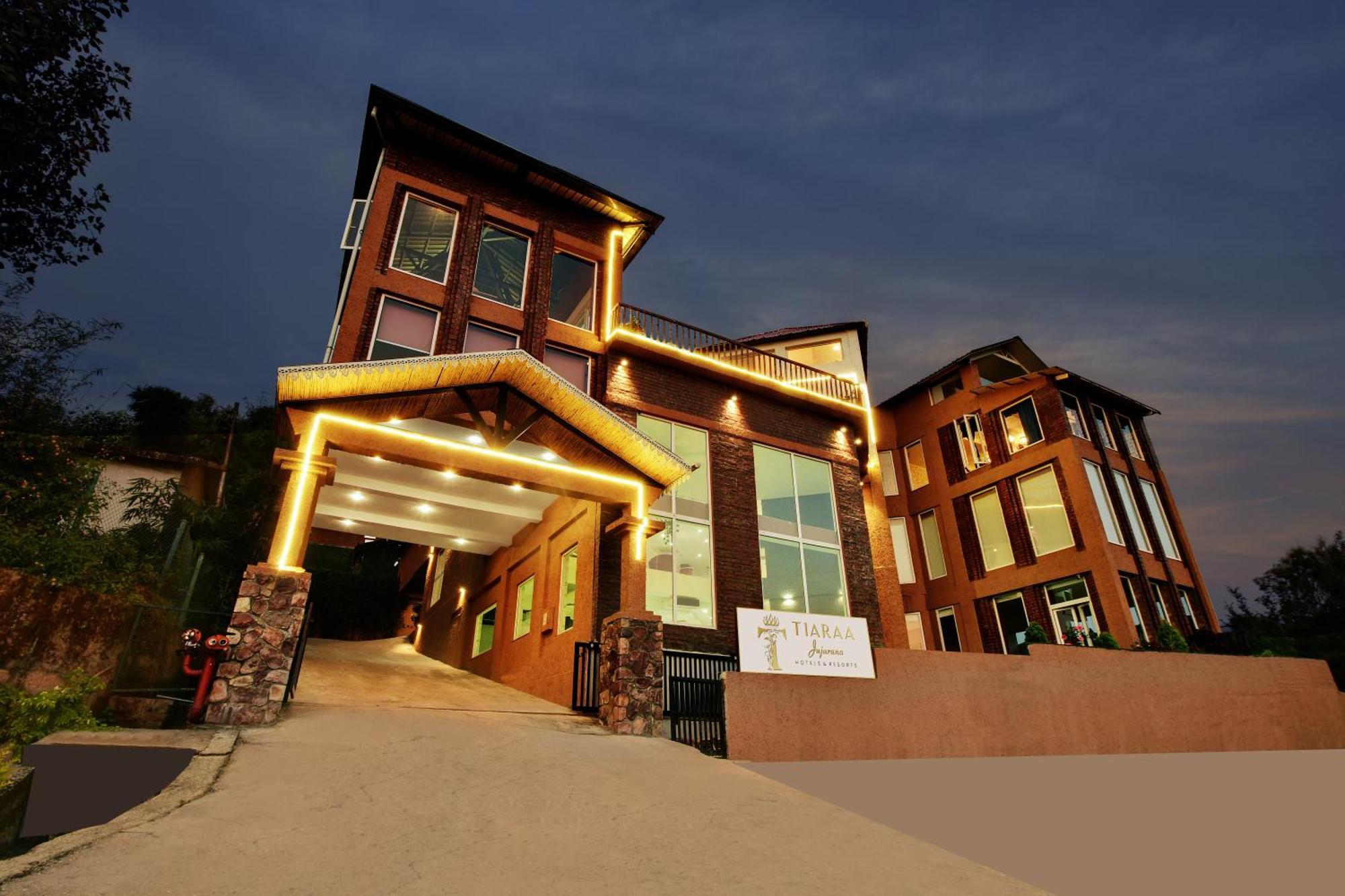 Tiaraa Jujurana Resort & Spa Dharamshala Luaran gambar